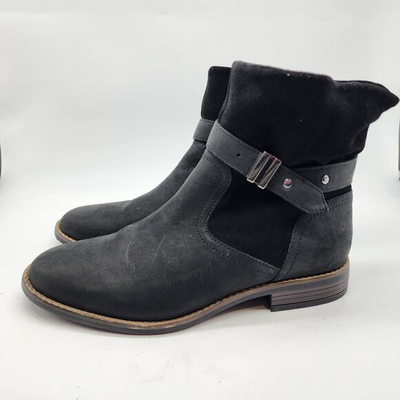 Clarks Camzin Strap Ankle Boots Black Leather Side Zip Buckle Bootie Size 8.5M - Picture 5 of 10